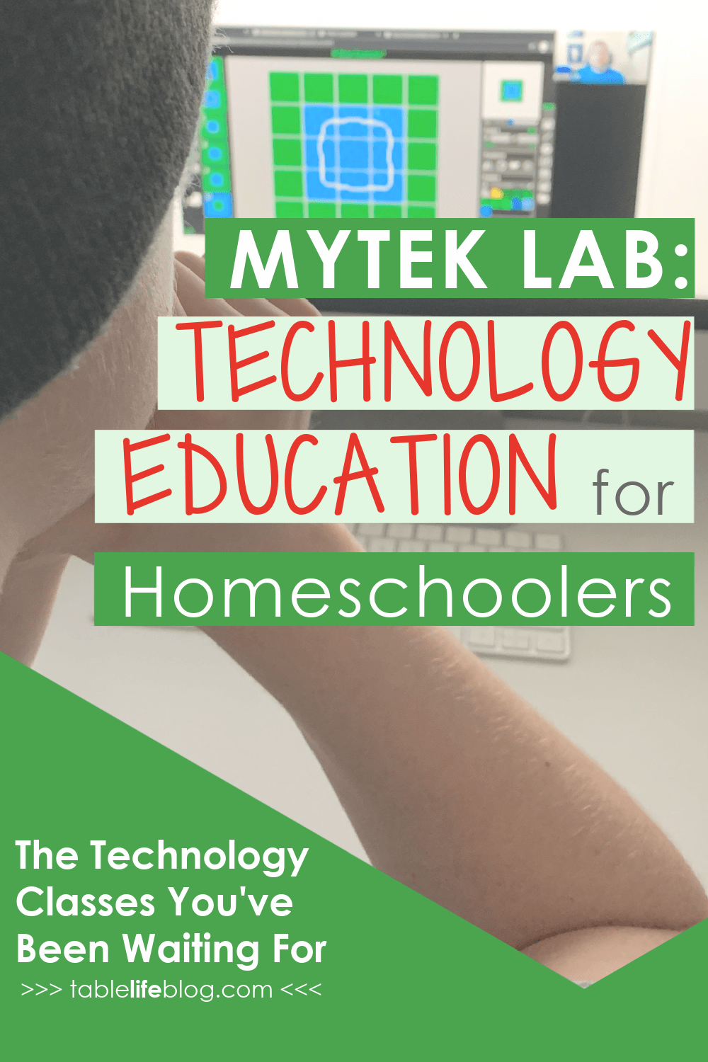 Need to add technology education to your homeschool, but don’t know where to start? I have a great solution for you!
